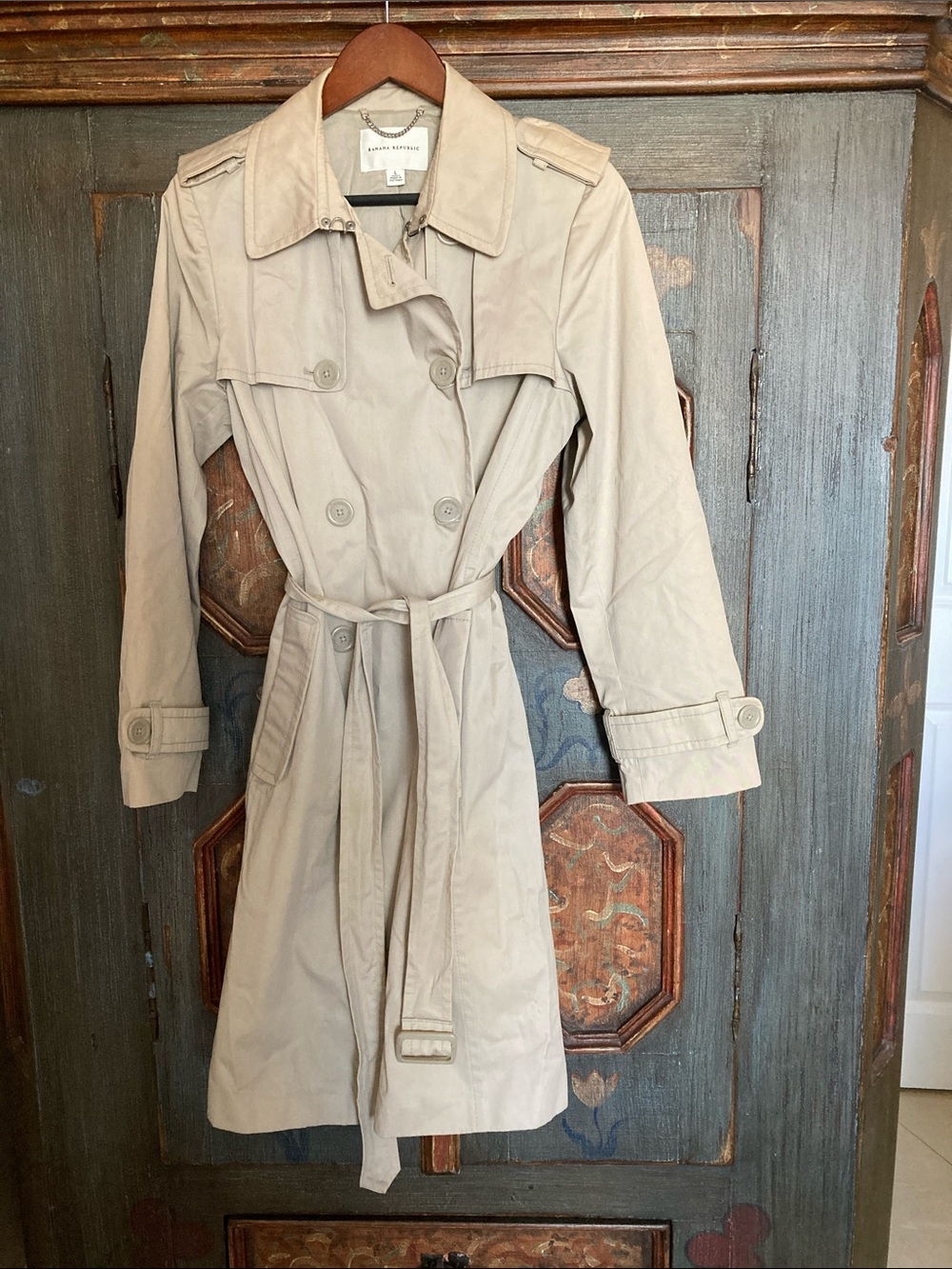 Banana Republic Beige Trench Coat